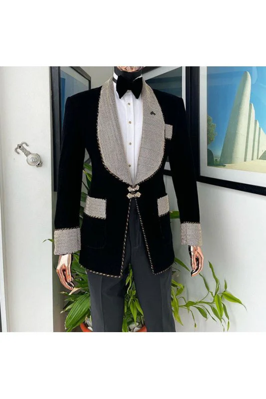 Luxury Dark Green Velvet Shawl Lapel Wedding Suits for Men main image 0