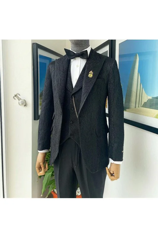 Black Plaid Peaked Lapel Three-Pieces Men Suits