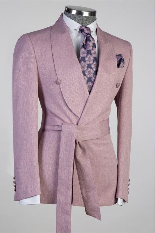 Modern Fashion Pink Shawl Lapel Slim Fit Bespoke Prom Suit with Belt