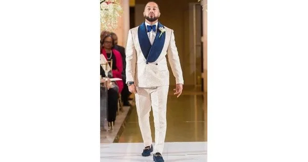 Fantastic Ocean Blue Jacquard Double Breasted Wedding Suit with Black Lapel for Men's Party main image 0
