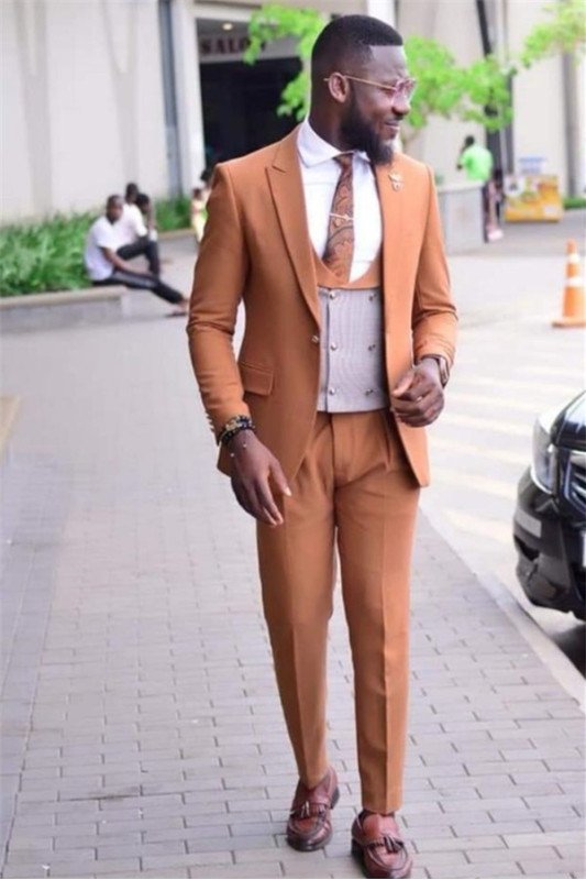 Caramel Best Fitted  Three-Pieces Bespoke Prom Suits for Men