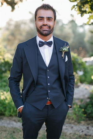 Three-Pieces Dark Navy Notched Lapel ClAOSe Fitting Wedding Suits Three-Pieces Dark Navy Notched Lapel ClAOSe Fitting Wedding Suits