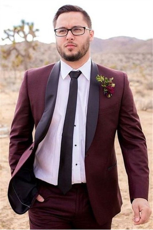 Chic Burgundy Best Fitted Wedding Suits with Black Lapel