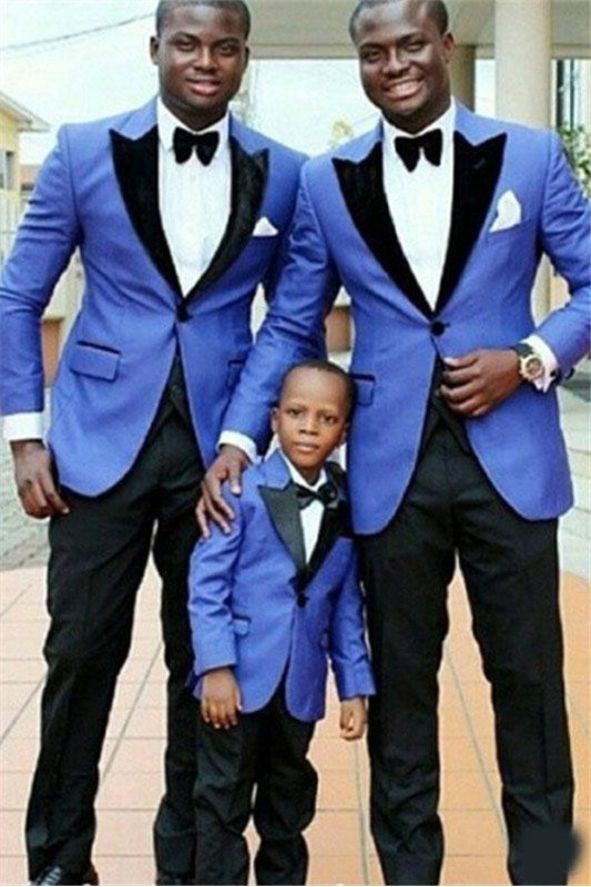 Blue Best Fitted One buttons Peaked Lapel Wedding Groomsmen Suits