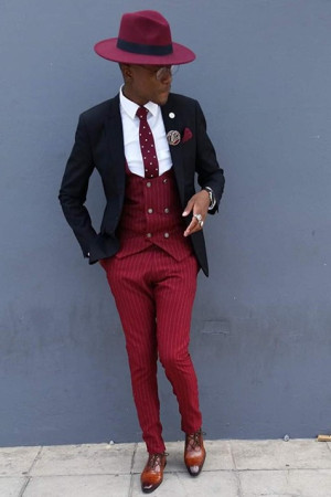 Conner Fashion Three Pieces Best Fitted Striped Prom Men Suits