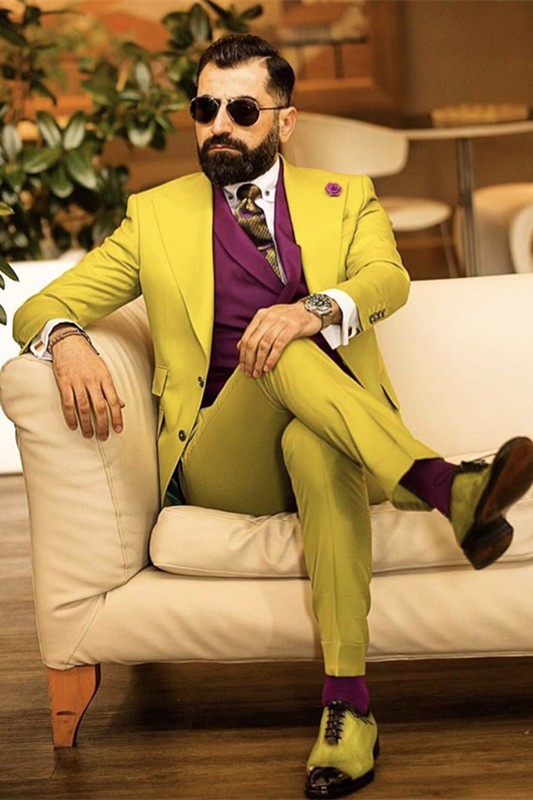 Chandler Bespoke Yellow Best Fitted Peaked Lapel Prom Men Suits Chandler Bespoke Yellow Best Fitted Peaked Lapel Prom Men Suits