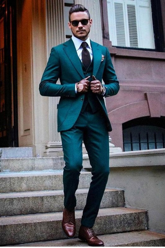 Rogelio Chic Green Notched Lapel Three Pieces Best Fitted  Men Suits
