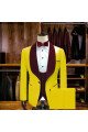Chic Yellow One Button Wedding Groom Suits with Velvet Lapel