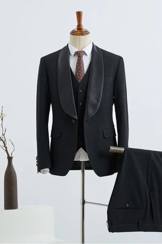 Beacher Elegant 3 Pieces Best Fitted Custom Wedding Suit For Grooms Beacher Elegant 3 Pieces Best Fitted Custom Wedding Suit For Grooms