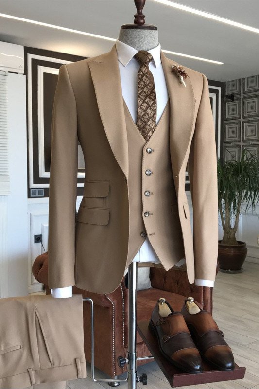 Sampson New Arrival Brown Peaked Lapel Best Fitted Business Suits For Men