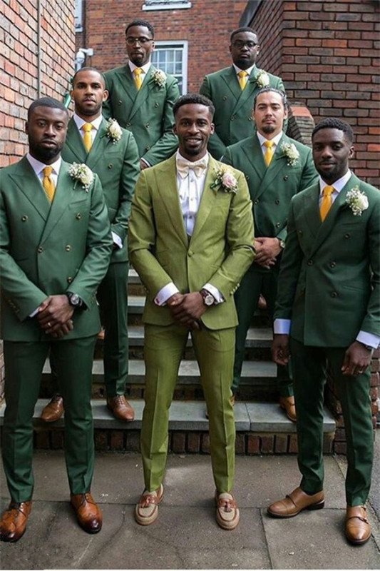 Dark Green Double Breasted Best Fitted Peaked Lapel Wedding Groomsmen Suit 