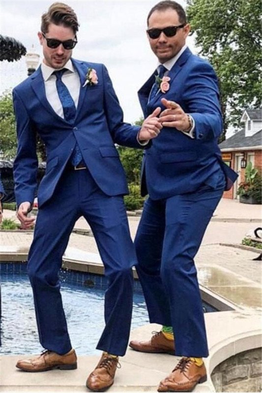 Bespoke Navy Blue Notched Lapel Fashion Wedding Groomsmen Suits