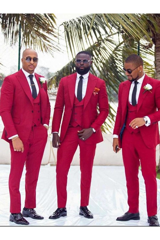 Red Best Fitted Peaked Lapel Wedding Groomsmen Suit with Three Pieces