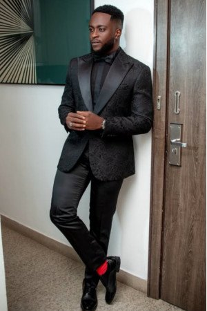 Aiden Black Peaked Lapel Jacquard Big And Tall Men Suits Aiden Black Peaked Lapel Jacquard Big And Tall Men Suits