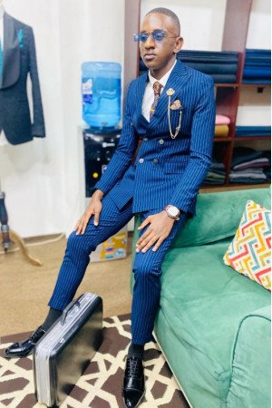 Hayes Fancy Blue Peaked Lapel Double Breasted Striped Men Suits Hayes Fancy Blue Peaked Lapel Double Breasted Striped Men Suits