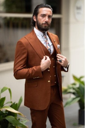 Dennis Fashion Brown Three Pieces Peaked Lapel Prom Men Suits Dennis Fashion Brown Three Pieces Peaked Lapel Prom Men Suits