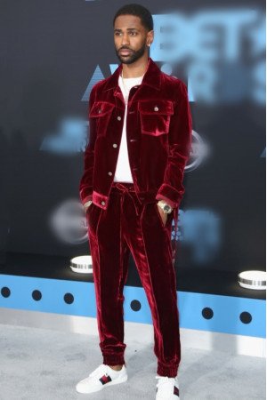 Devinb Stylish Burgundy Velvet Peaked Lapel Prom Outfits Devinb Stylish Burgundy Velvet Peaked Lapel Prom Outfits