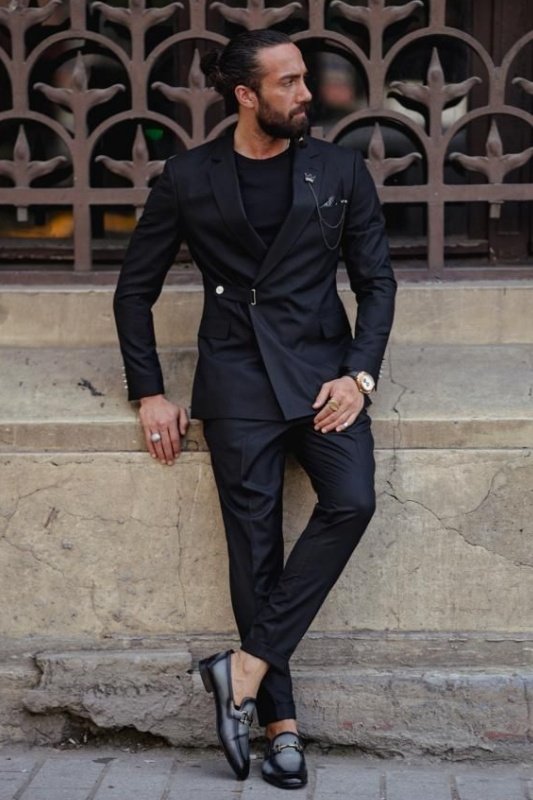 Cecil Fashion Black Notched Lapel Slim Fit Men Suits For Prom 