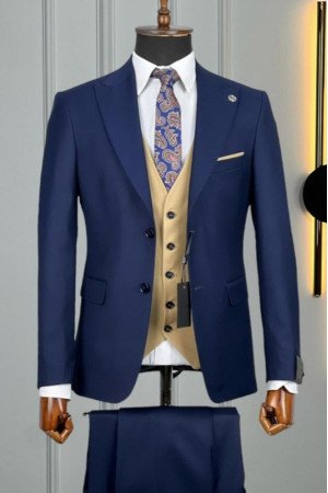 Meredith Blue Peaked Lapel Three Pieces Business Men Suits Meredith Blue Peaked Lapel Three Pieces Business Men Suits