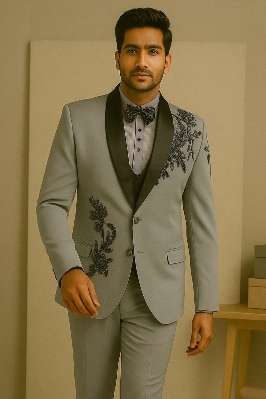 Omar Chic Gray Shawl Lapel Three Pieces Appliques Men Suits