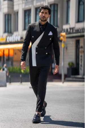 Lee Fancy Black Peaked Lapel Double Breasted Prom Men Suits