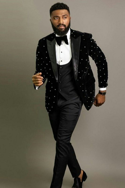 Parker Fancy Black Velvet Peaked Lapel Three Pieces Beadings Men Suits