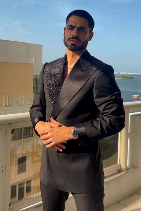 Randolph Chic Black Close Fitting Prom Men Suits With Beadings Peaked Lapel Randolph Chic Black Close Fitting Prom Men Suits With Beadings Peaked Lapel