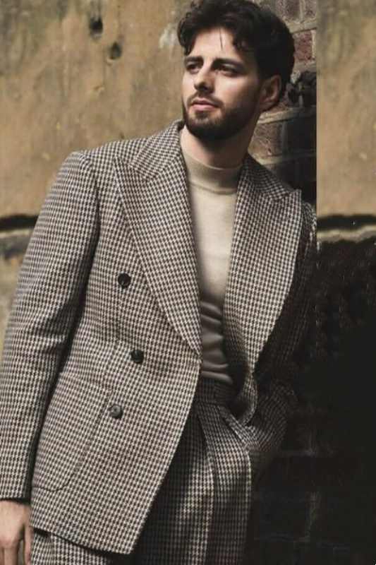Lester Fashion Gray Peaked Lapel Plaid Men Suits