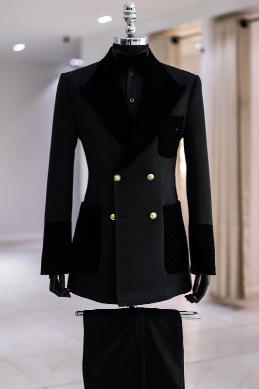 Lester Fashion Black Peaked Lapel Jacquard Double Breasted Men Suits For Prom