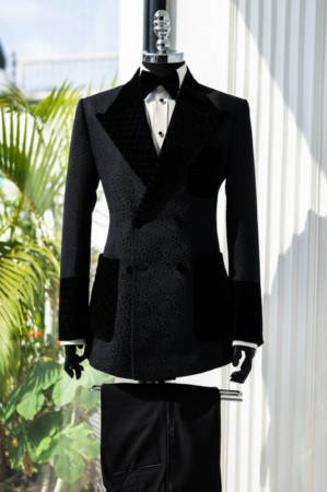 Martin Smart Black Peaked Lapel Double Breasted Jacquard Men Suits For Prom 