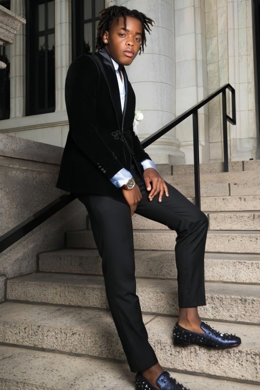 Lennon Chic Black Velvet Shawl Lapel Slim Fit Men Suits For Prom Lennon Chic Black Velvet Shawl Lapel Slim Fit Men Suits For Prom