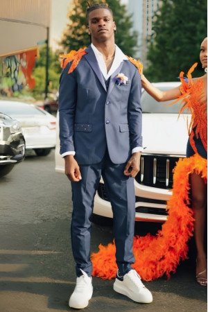 Newman Chic Dark Gray Notched Lapel Appliques Men Suits Prom Outfits