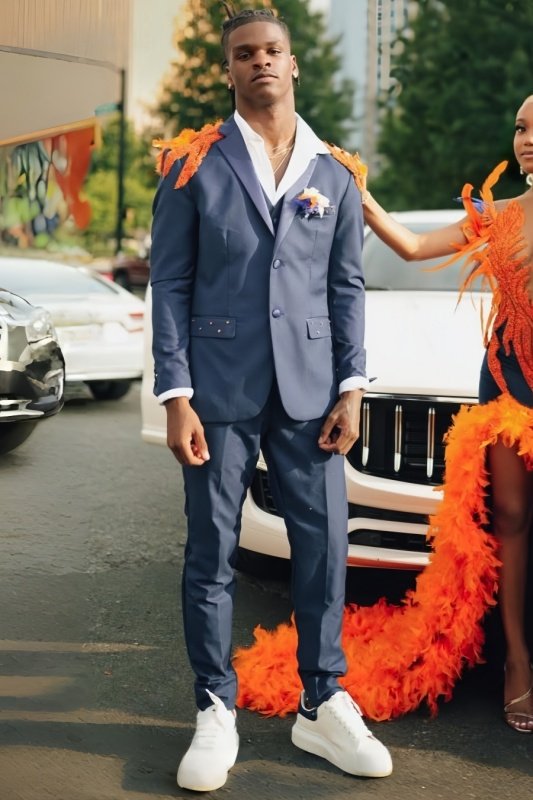 Newman Chic Dark Gray Notched Lapel Appliques Men Suits Prom Outfits