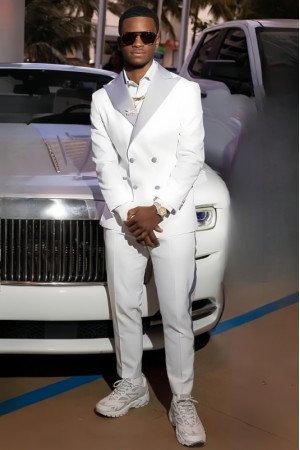 Oswald Simple White Peaked Lapel Double Breasted Men Suits Prom Outfits