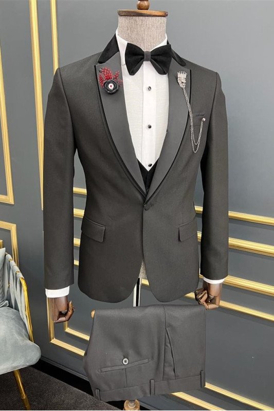 Devin Dark Gray Three Piece Notched Lapel Fashion Business Suit