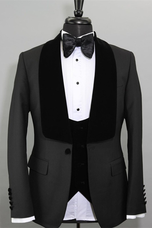 Chic Black Shawl Lapel Close Fitting Prom Suits For Men